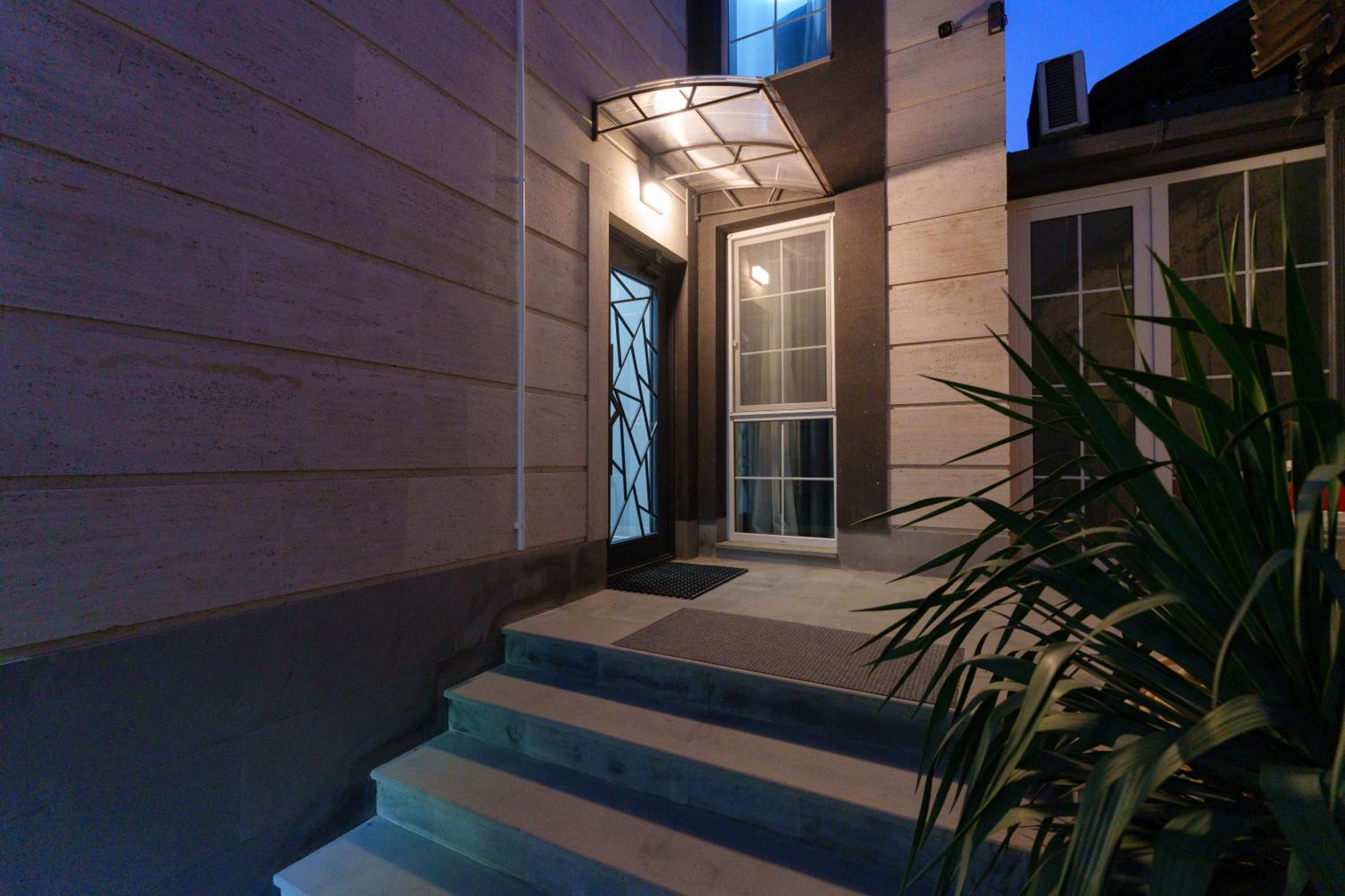 Gh Family Hotel Erevan Exterior foto